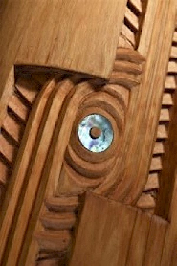 Carved tōtara sapwood timber